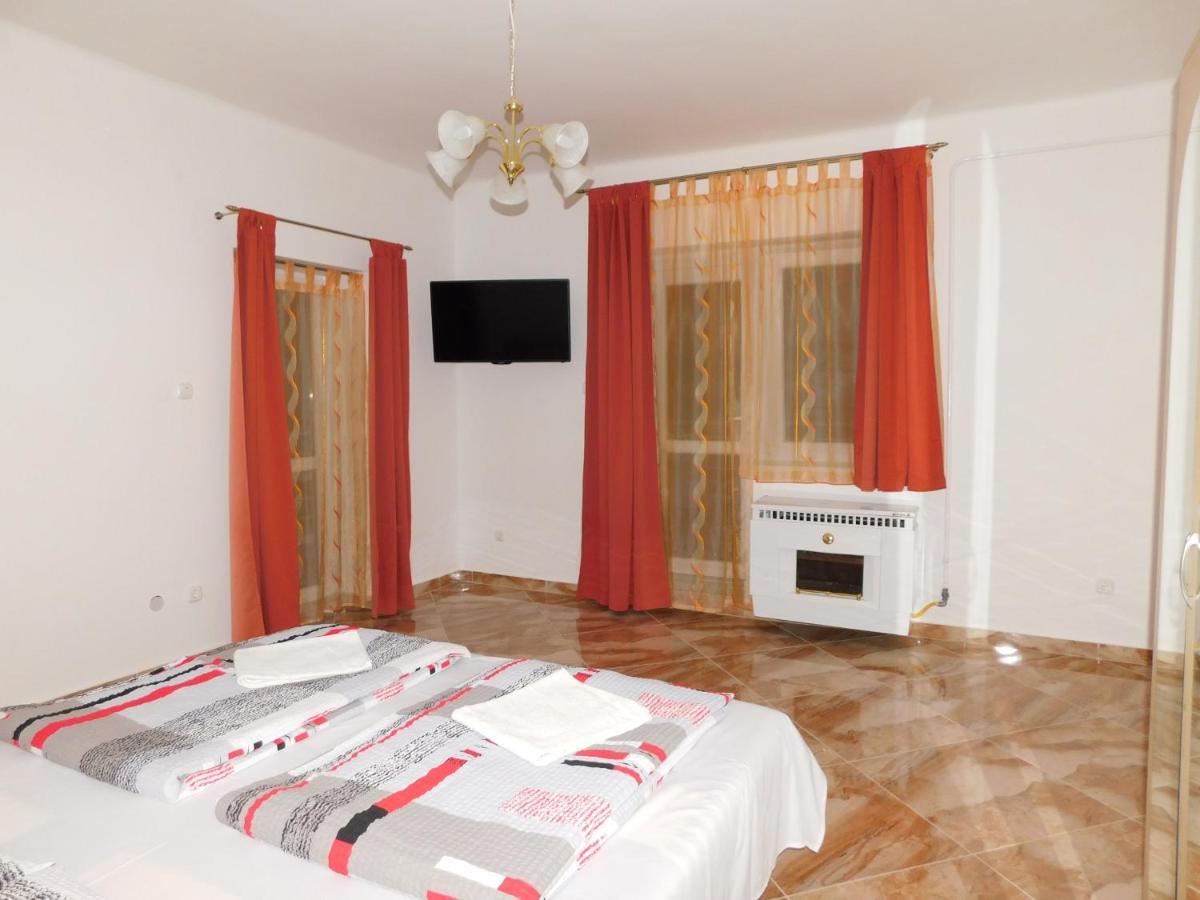 Szamoca Vendeghaz Hotell Miskolc Eksteriør bilde