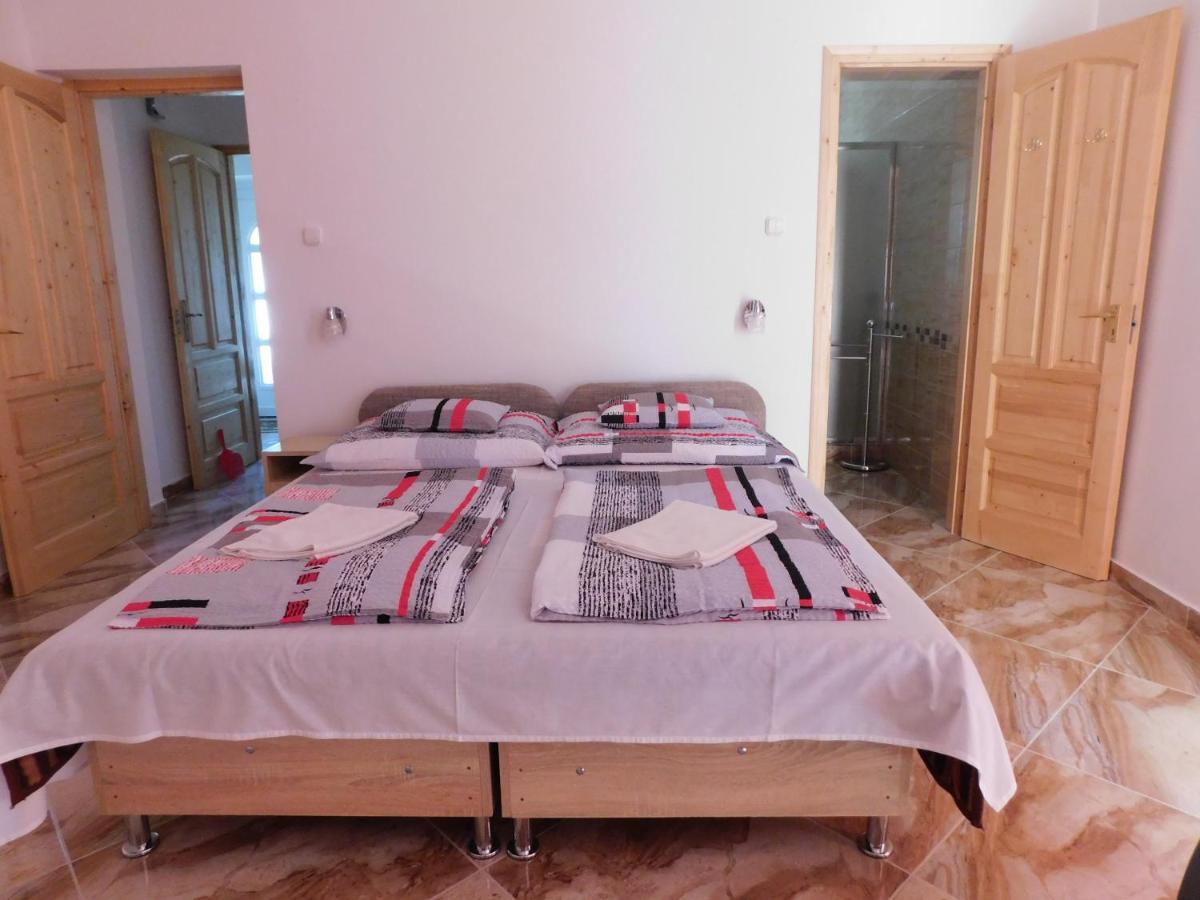 Szamoca Vendeghaz Hotell Miskolc Eksteriør bilde