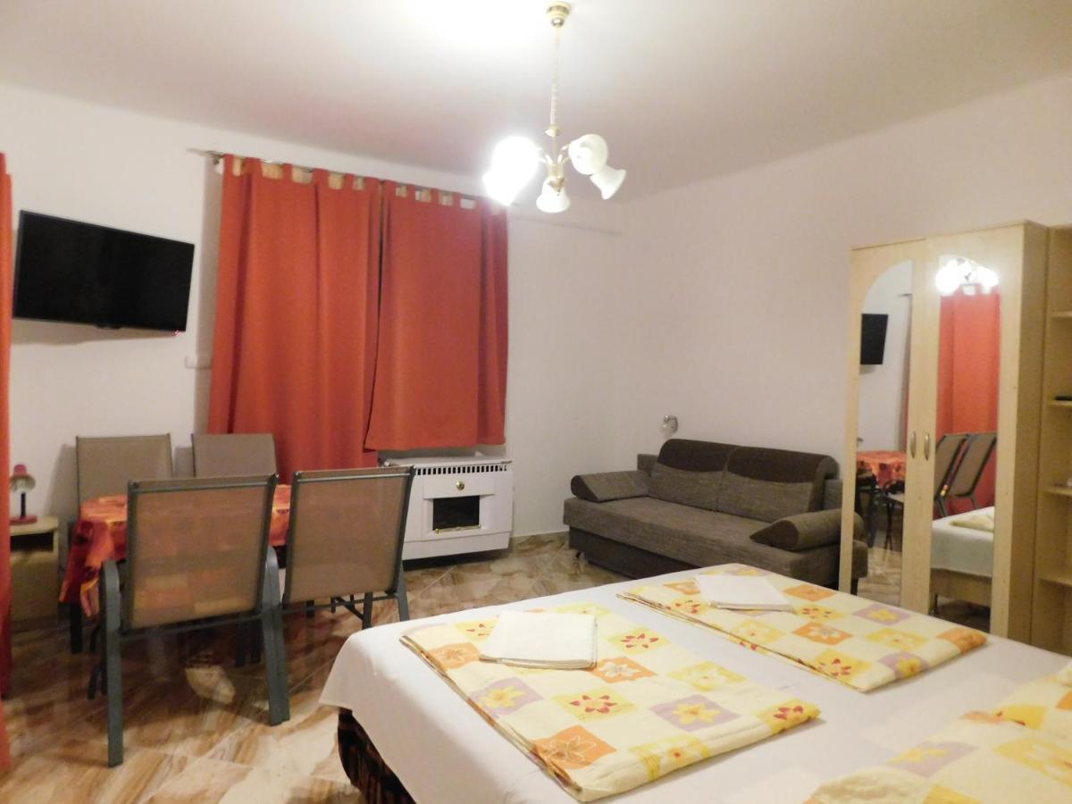 Szamoca Vendeghaz Hotell Miskolc Eksteriør bilde